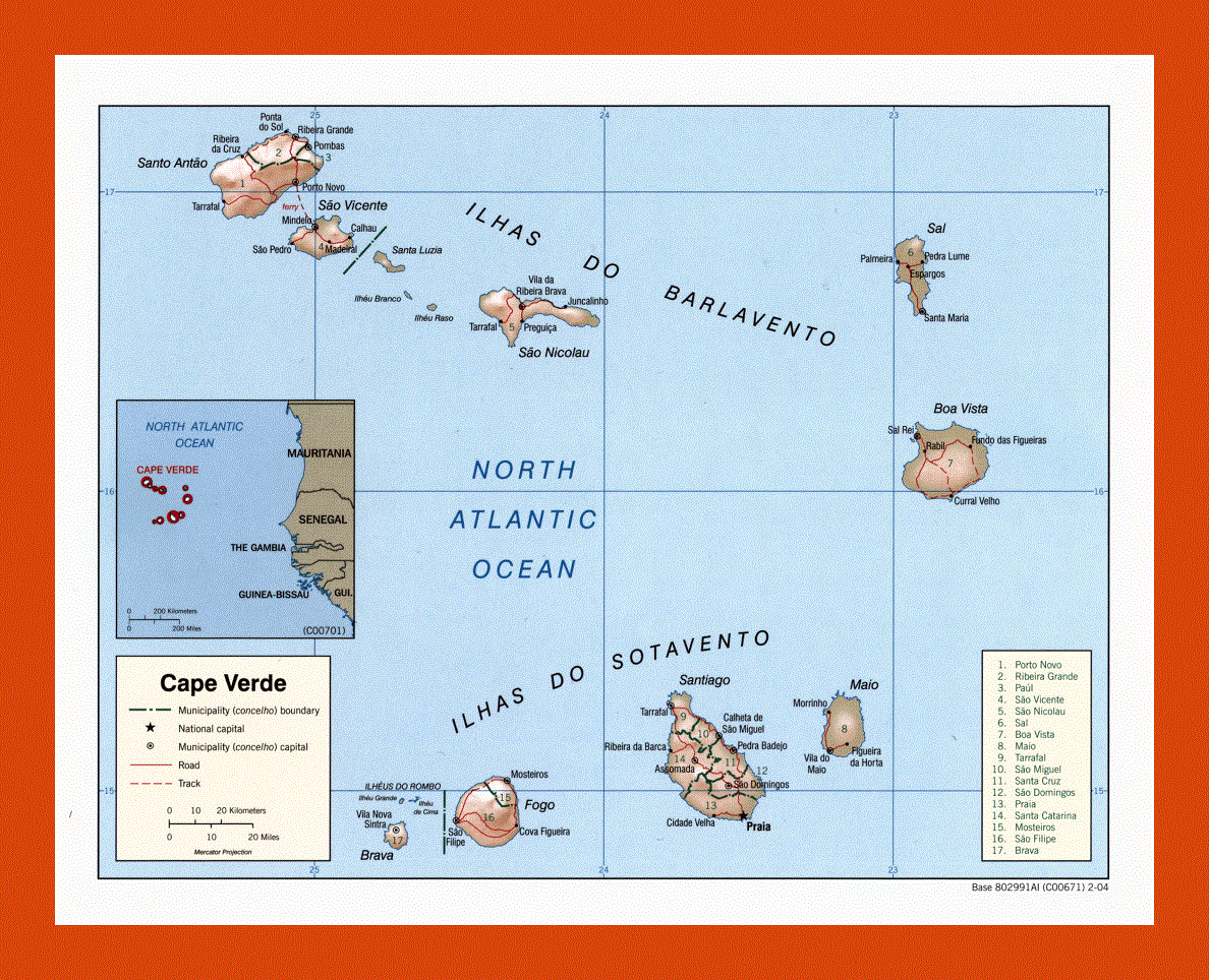 Political and administrative map of Cape Verde - 2004